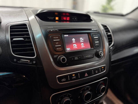 2014 Kia Sorento LX