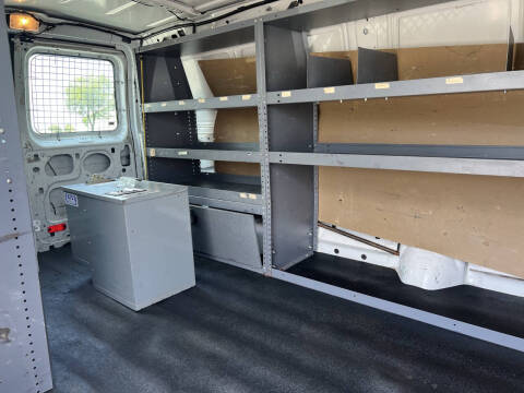 2013 Ford E-Series E-350 SD