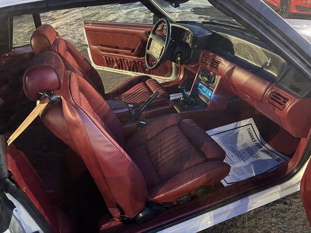 1990 Ford Mustang