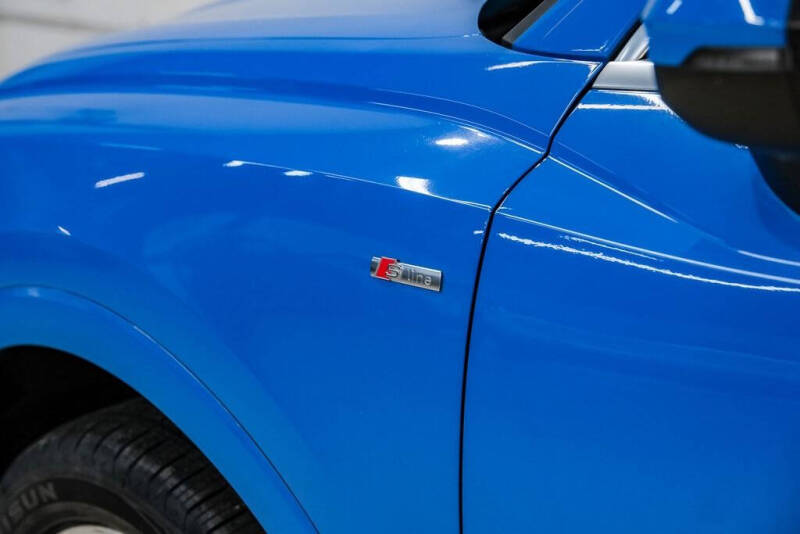 2020 Audi Q3 quattro S line Prem Plus 45 TFSI