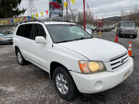 2001 Toyota Highlander for sale at Trocci's Auto Sales in West Pittsburg PA