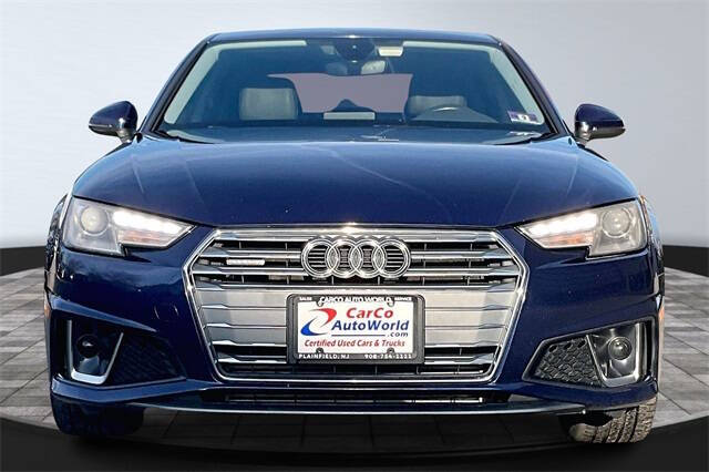2019 Audi A4 quattro Premium 45 TFSI