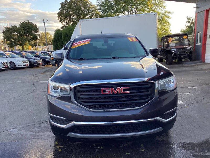 2017 GMC Acadia SLE-1