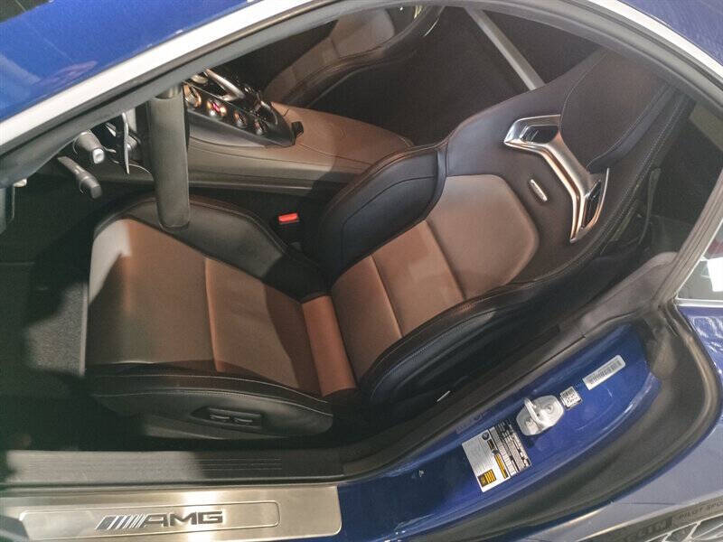 2016 Mercedes-Benz AMG GT 29