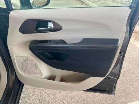 2019 Chrysler Pacifica Touring L