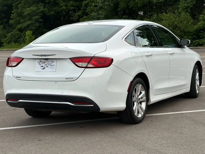 2015 Chrysler 200 Limited