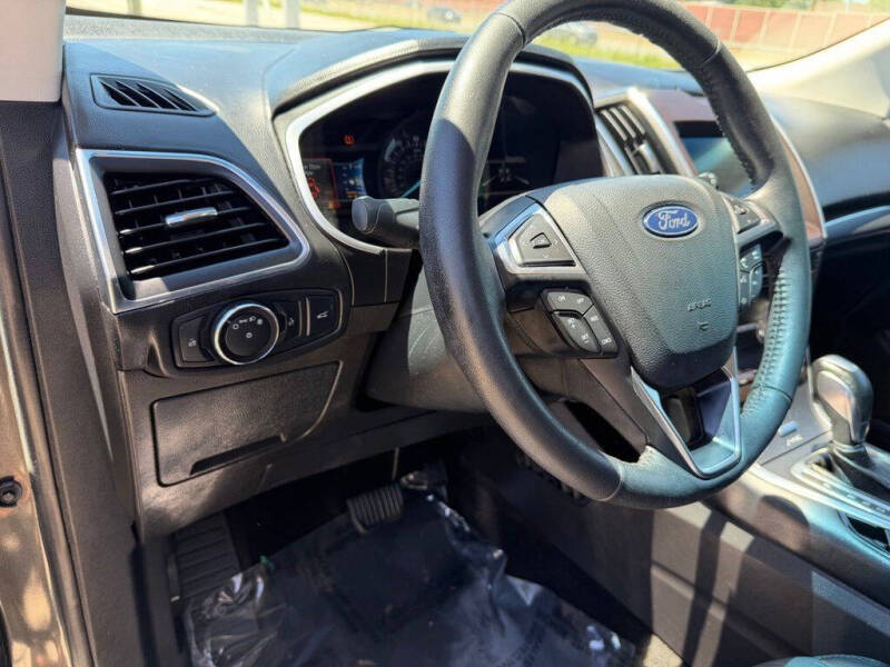 2018 Ford Edge Titanium