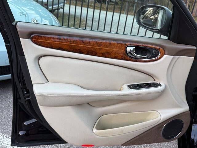 2005 Jaguar XJ-Series Vanden Plas