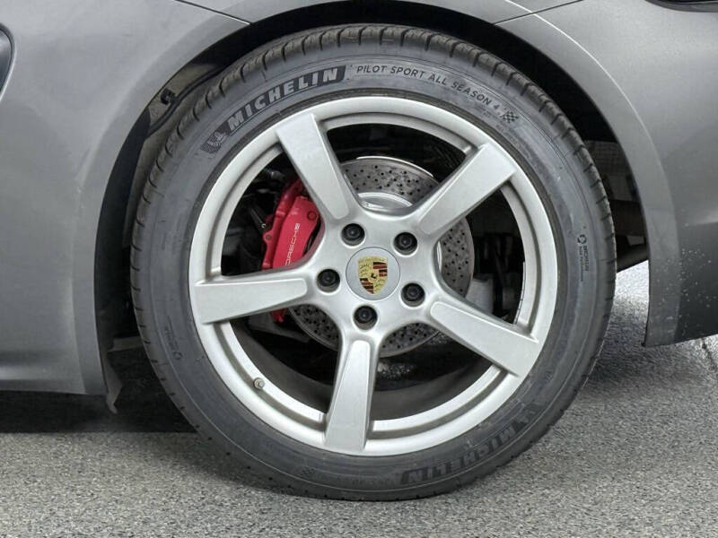 2018 Porsche 718 Cayman S