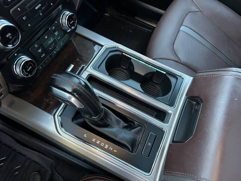 2016 Ford F-150 Platinum