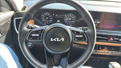2024 Kia Seltos EX
