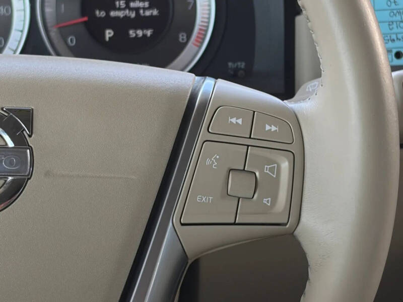 2012 Volvo XC70