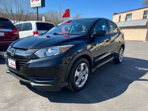2017 Honda HR-V for sale at Triangle Auto Sales 2 in Omaha NE