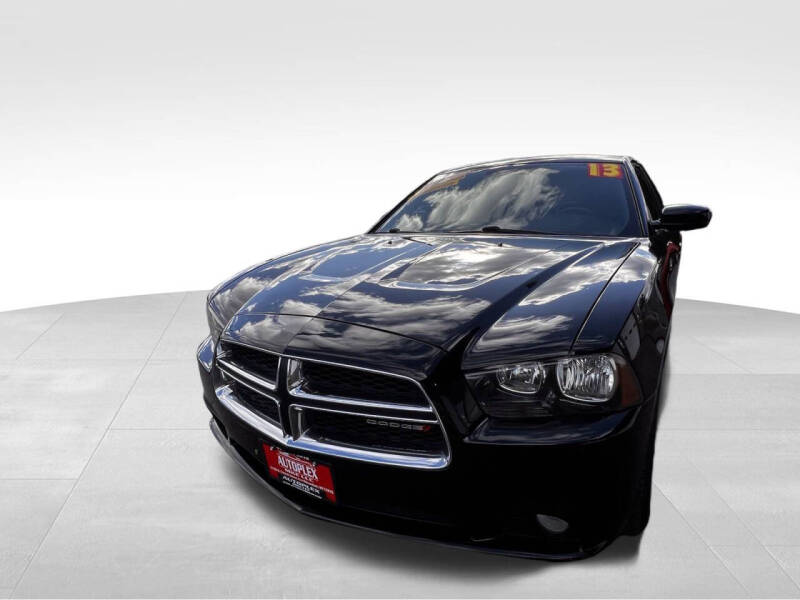 2013 Dodge Charger SXT photo 7