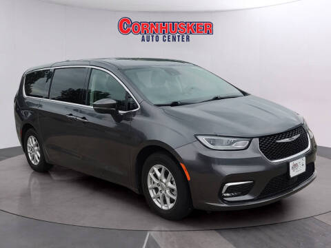 2023 Chrysler Pacifica Touring L Photo