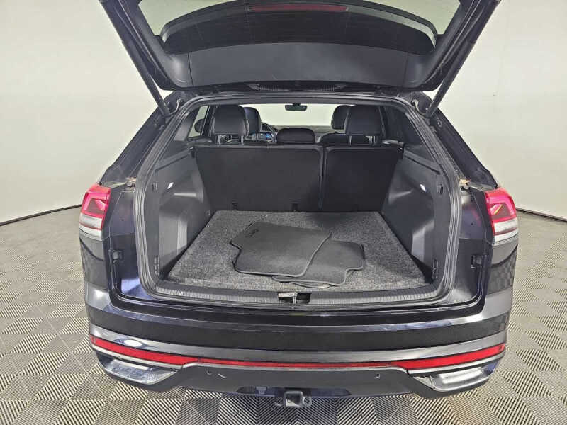 2024 Volkswagen Atlas Cross Sport SE