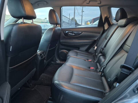 2018 Nissan Rogue SL