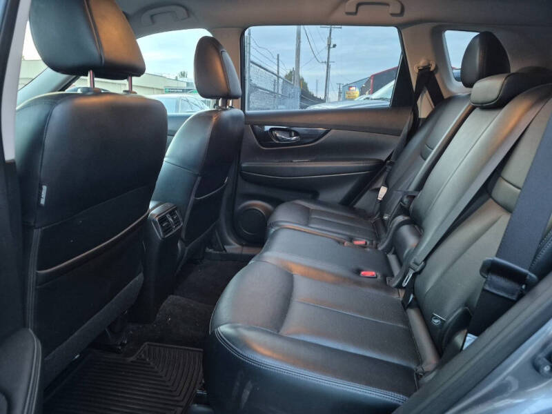 2018 Nissan Rogue SL