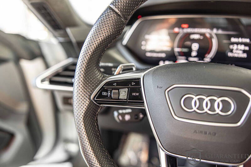 2022 Audi RS e-tron GT quattro