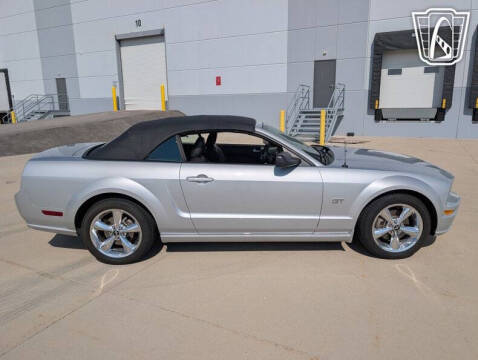 2005 Ford Mustang
