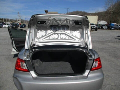 2012 Mitsubishi Galant FE