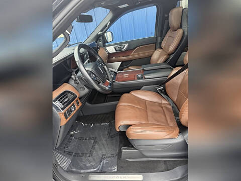 2022 Lincoln Navigator L Reserve