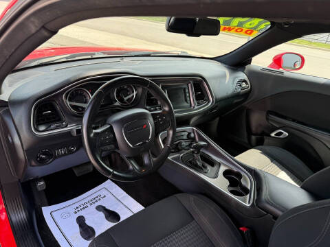 2016 Dodge Challenger SXT