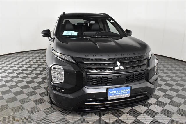 2025 Mitsubishi Outlander PHEV SEL Black Edition
