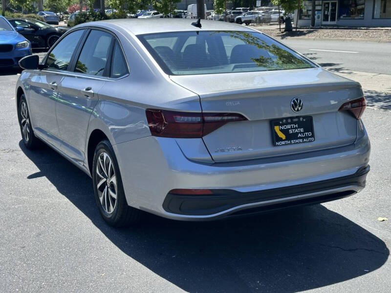2024 Volkswagen Jetta S