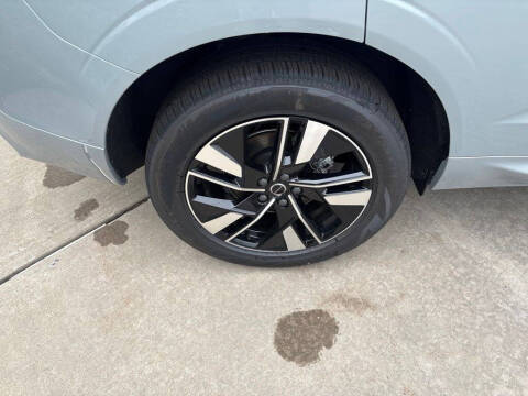2026 Volvo XC60 B5 Core