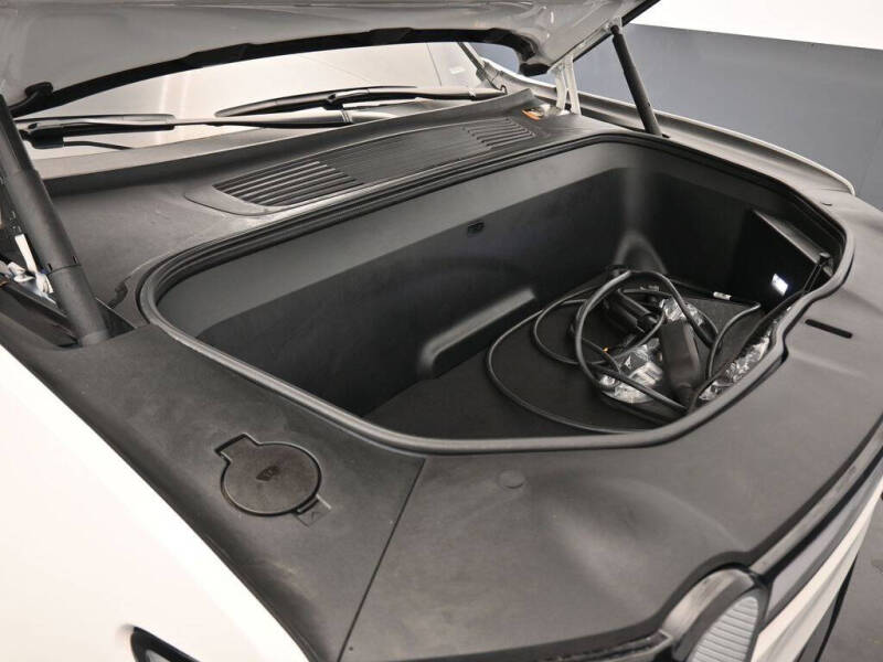 2023 Rivian R1S Launch Edition