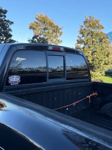2007 Mitsubishi Raider LS