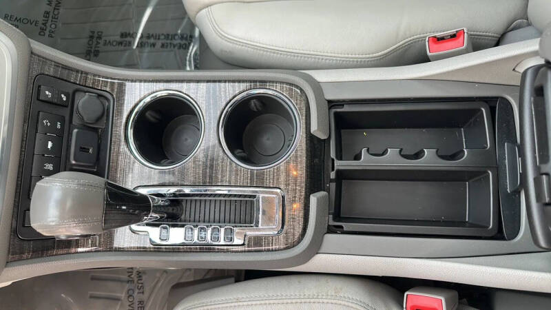 2016 GMC Acadia SLT-1