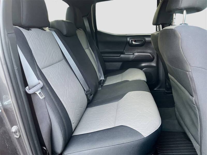 2023 Toyota Tacoma TRD Off-Road