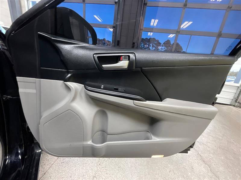 2013 Toyota Camry LE