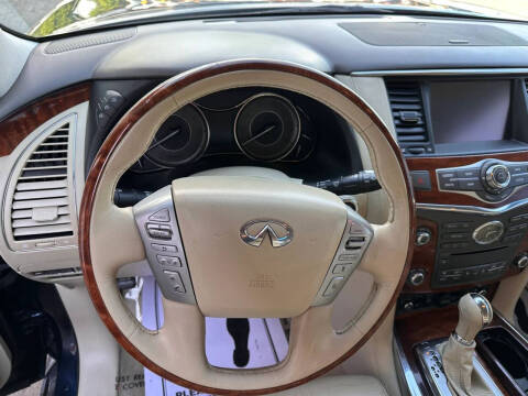 2015 Infiniti QX80