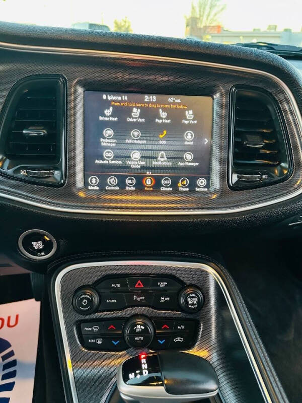 2018 Dodge Challenger SXT