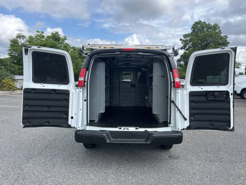 2017 Chevrolet Express 2500