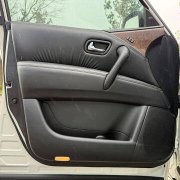 2017 Infiniti QX80