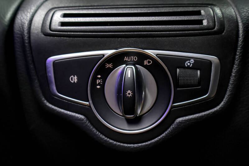 2020 Mercedes-Benz GLC GLC 300 4MATIC