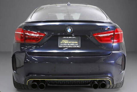 2015 BMW X6 M