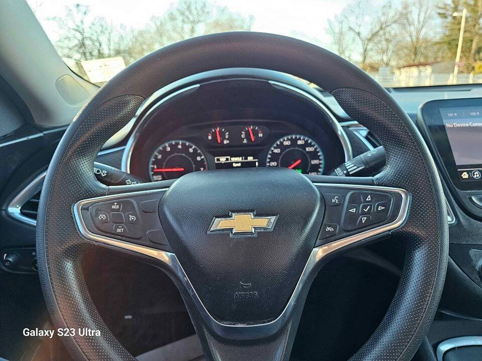 2020 Chevrolet Malibu for sale at KAISER MOTOR CARS.LLC in Bowling Green, KY