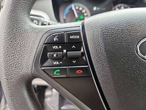 2016 Hyundai Sonata Hybrid SE