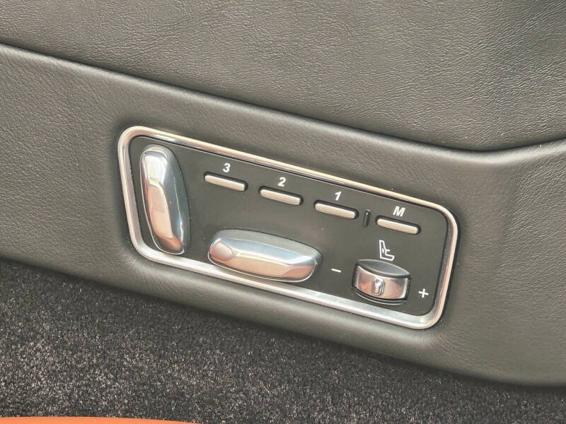 2014 Aston Martin Vanquish