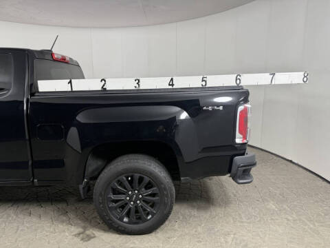 2022 GMC Canyon Elevation Standard