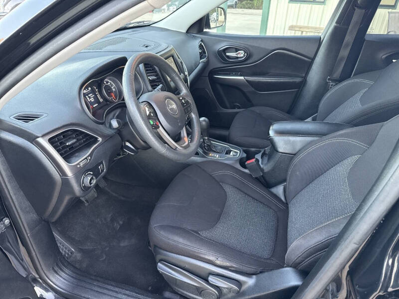 2020 Jeep Cherokee Latitude