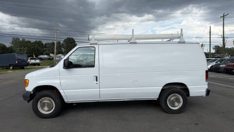2003 Ford E-Series E-250