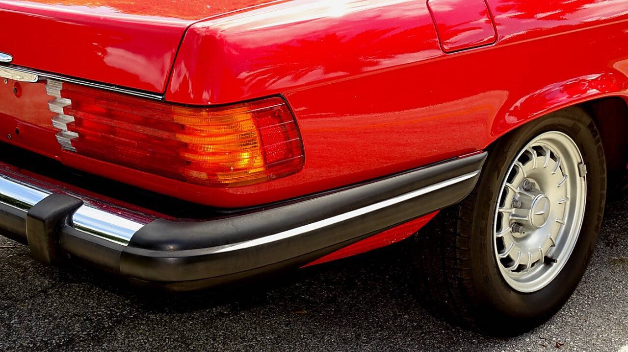 1985 Mercedes-Benz 380-Class 19