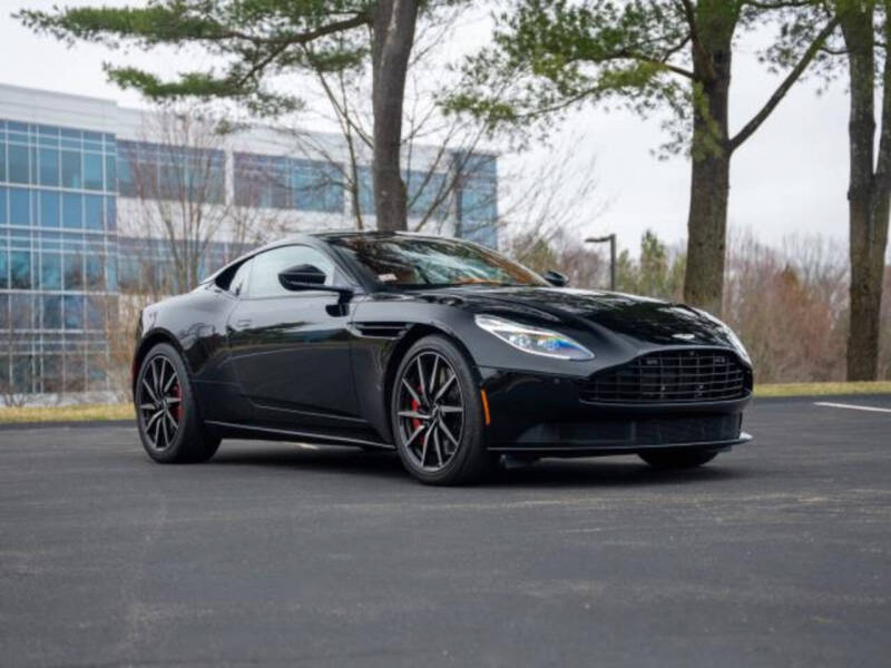 2017 Aston Martin DB11's photo