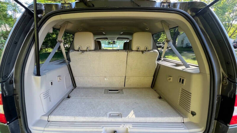 2013 Lincoln Navigator L